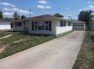 2417 N East St, Elwood, IN 46036