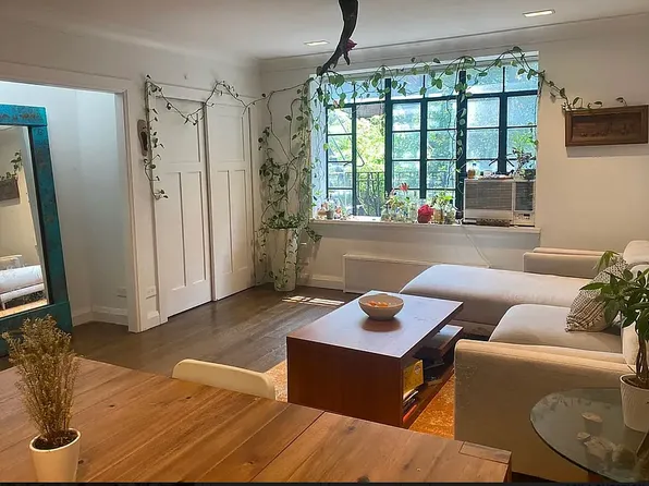 135 E 39th St APT 3A, New York, NY 10016