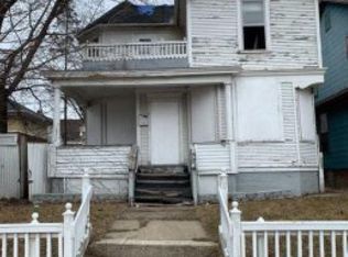 1116 13th St, Racine, WI 53403