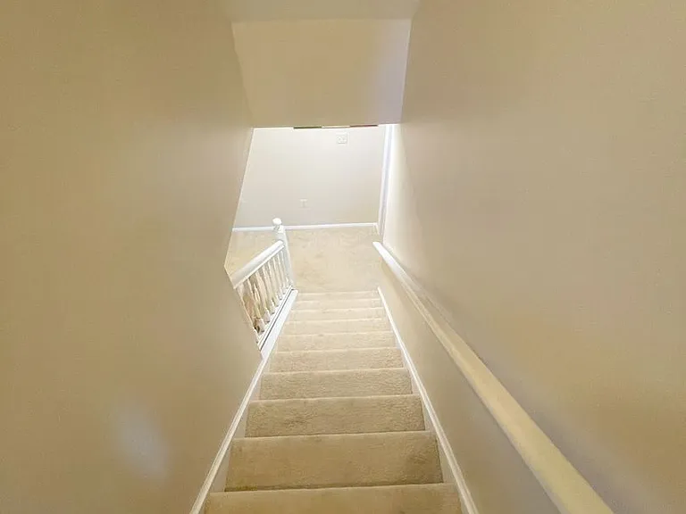502 Clagett St SW — Photo 32