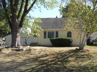 3712 73rd St E, Inver Grove Heights, MN 55076