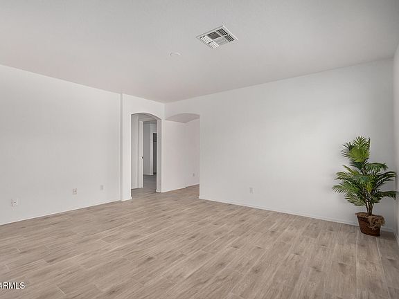 4th image of 12132 W Dahlia Drive