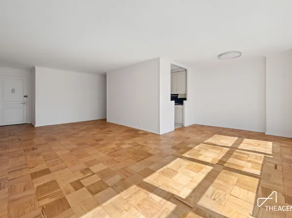 142 West End Avenue 6U image 2 of 16