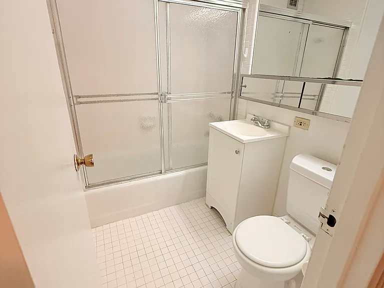 1021 Arlington Blvd #1038A — Photo 7