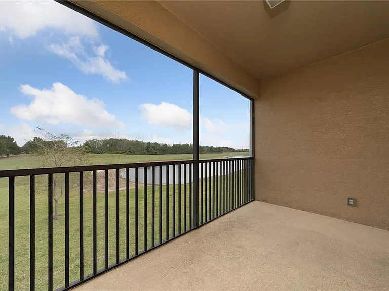 9417 Myrtle Creek Ln #611 — Photo 10