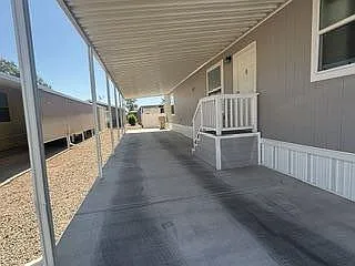 2 bed, 2.0 bath, 851 sqft, $1,499 — Photo 2
