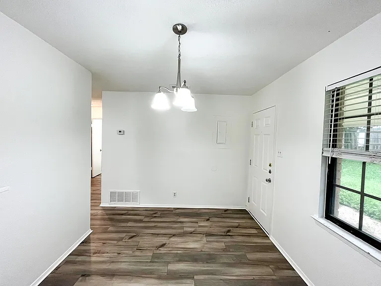3006 Trenton Dr #A — Photo 7