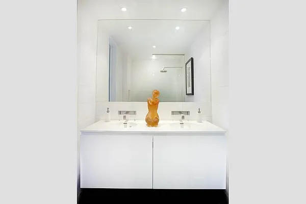 Sold by Stribling | media 62