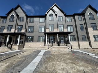 1066 Dyas Ave, Oshawa, ON L1L 0V4