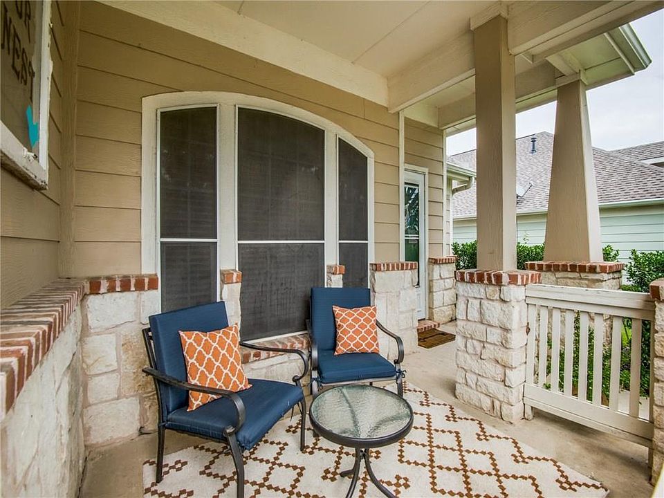 1st image of 9816 Tyler Dr