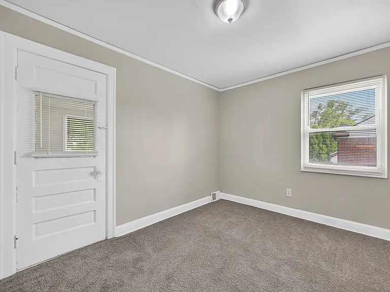 16934 Ilene St — Photo 19