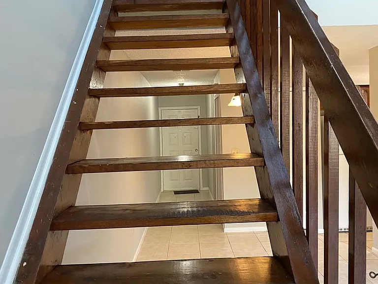 2738 Hunt Club Ln — Photo 11