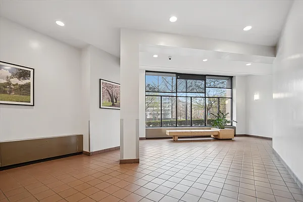 Sold by P R O Links Realty Inc | media 18