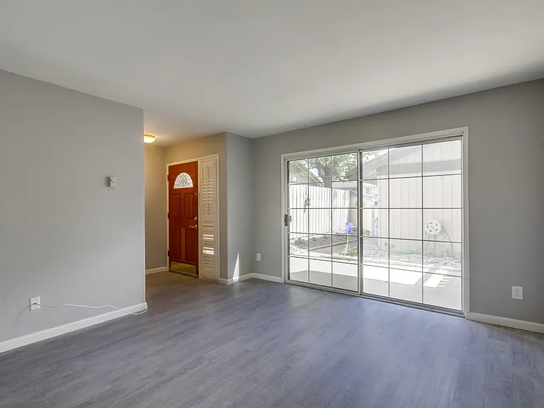 11482 Matinal Cir — Photo 3