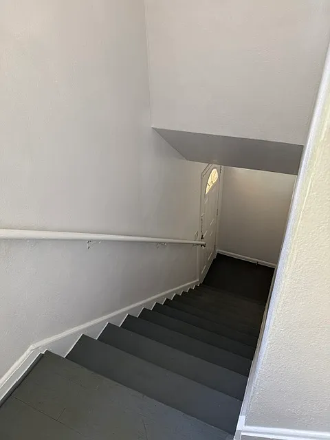 2 bed, 1100 sqft, $1,200 — Photo 4