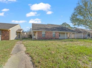 5140 W Hunters Chapel Ct, Baton Rouge, LA 70817