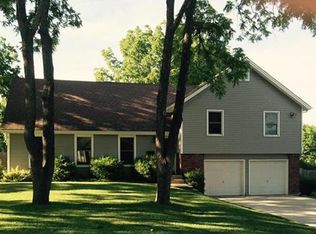 412 Westover Ct, Belton, MO 64012