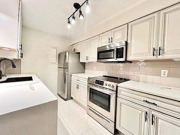 4th image of 26 Arpege Way NW