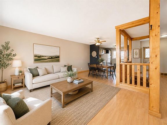 2nd image of 5015 W Day St