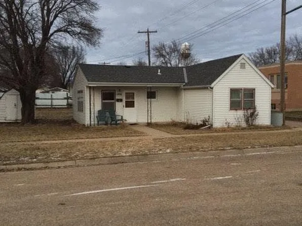 104 E 5th St, Osmond, NE 68765