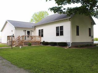 9740 15th Rd, Argos, IN 46501