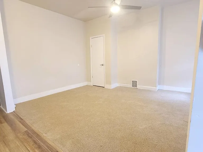 1539 Homestead St — Photo 7