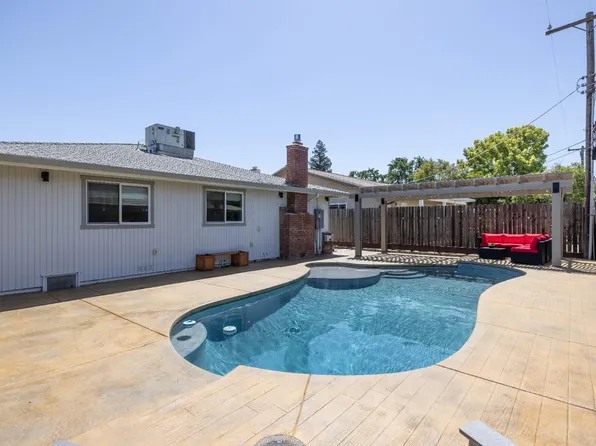 2313 Gila Way, Sacramento, CA 95864