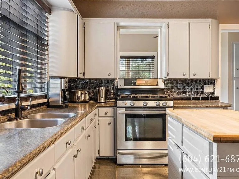 2348 McKenzie Rd #MAIN — Photo 9