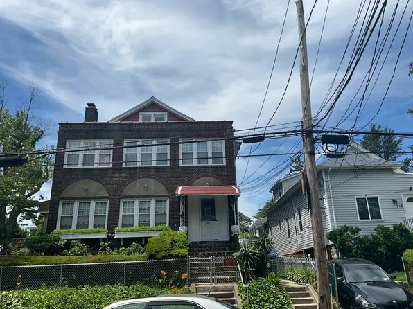 320 S 9th Ave, Mount Vernon, NY 10550
