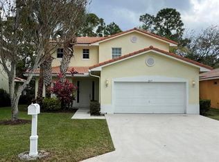 6677 Eagle Ridge Dr, Greenacres, FL 33413