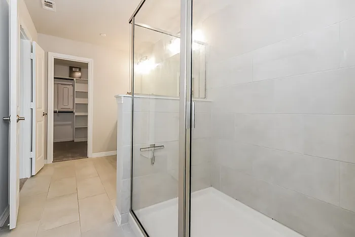 2850 Scanlan Mdw — Photo 18