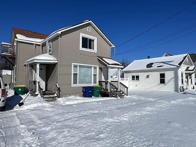 712 S Oakland Ave — Photo 4