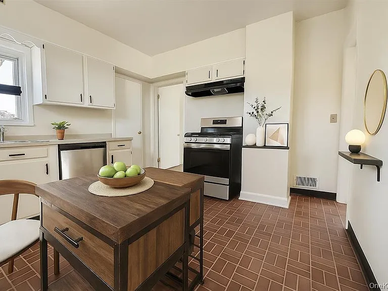 505 Prospect Ave — Photo 7