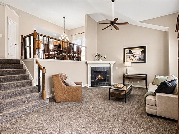 5th image of 5815 Lakecrest Dr