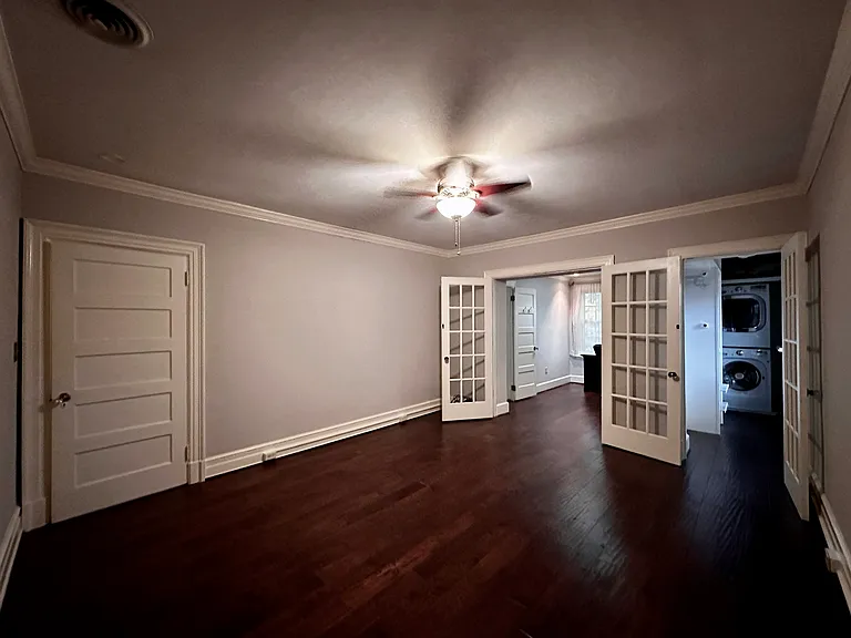109 N Crenshaw Ave — Photo 14
