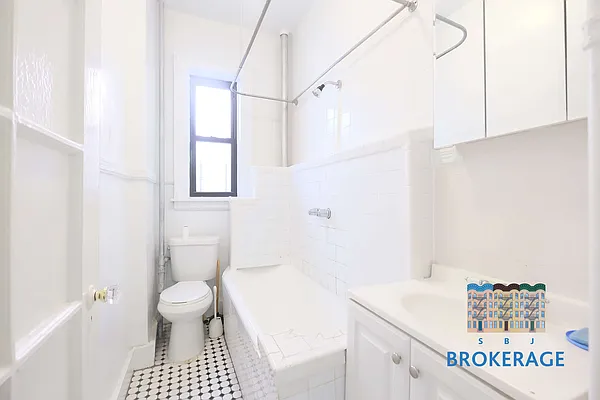 Rented by SBJ Brokerage, LLC | media 2