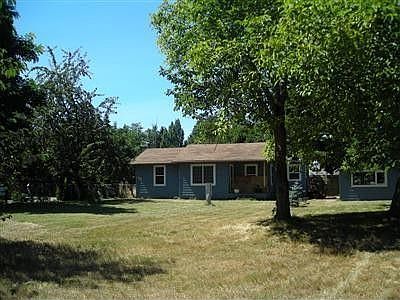 1st image of 11829 10th Ave S