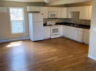 123 7th St NW UNIT A, Minot, ND 58703