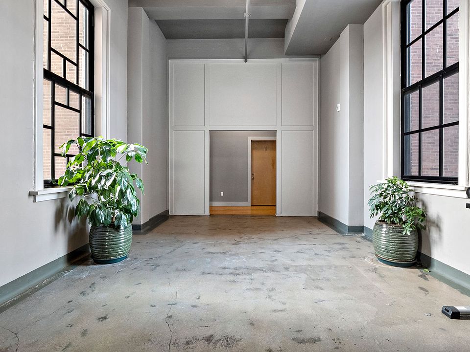 1st image of 1615 Hampton Ave #7