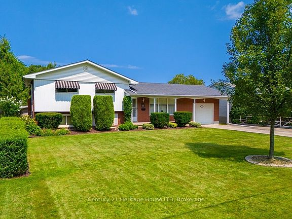 2nd image of 121 Lockhart Dr