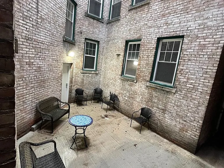 The Charlotte Detroit — Photo 15