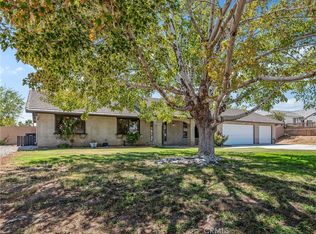 17805 Walnut St, Hesperia, CA 92345