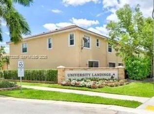 6368 Landings Way, Fort Lauderdale, FL 33321