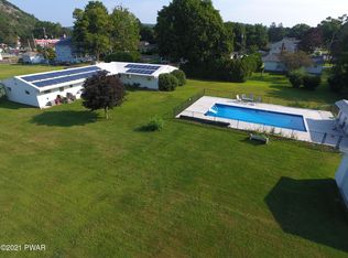 904 Avenue L, Matamoras, PA 18336