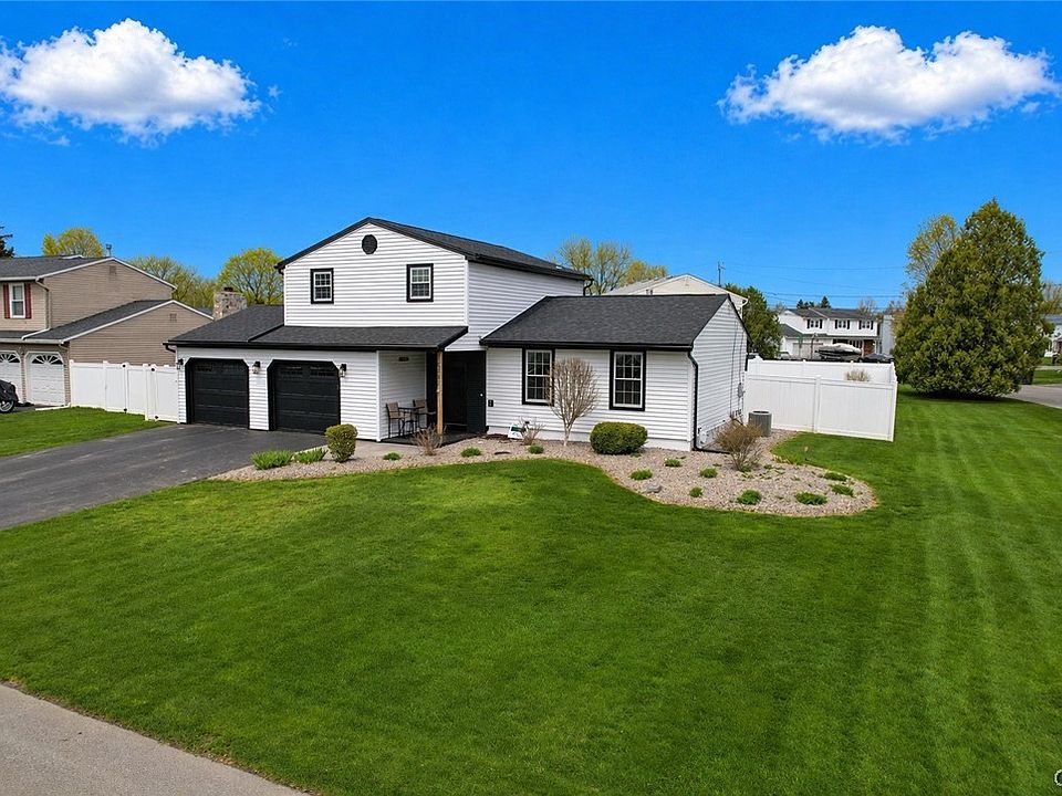 1st image of 5343 Amalfi Dr