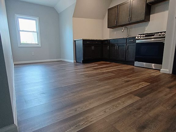 2nd image of 228 S 7th St Floor 3