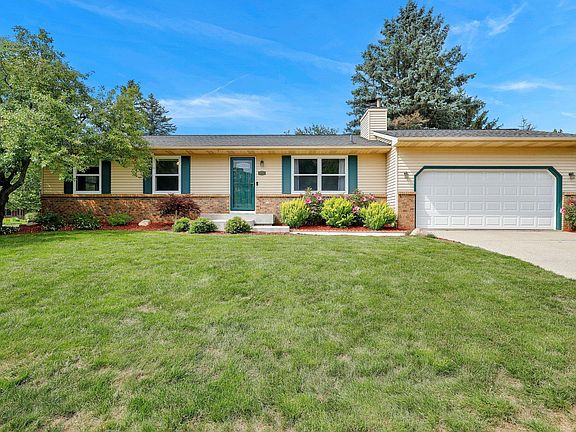 2nd image of 5705 Wood Valley Dr