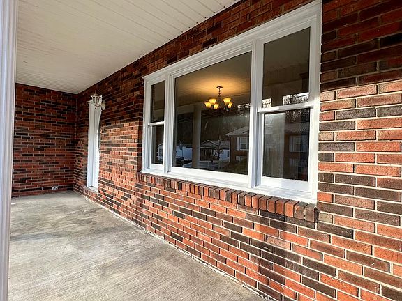 5th image of 78 McKenzie Ave