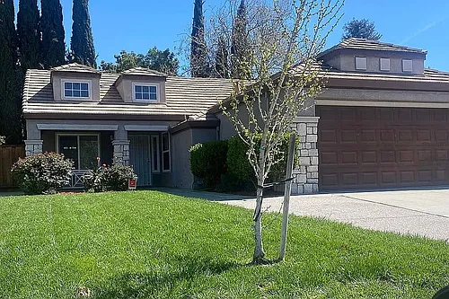 820 Teton Ln Photo 1