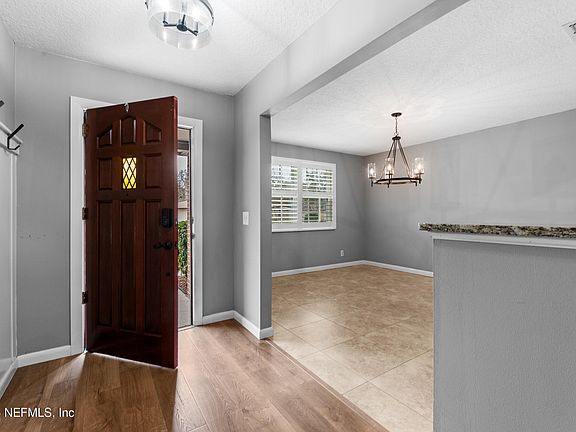 5th image of 3419 REMLER Drive S